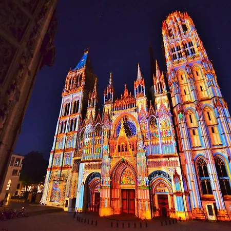 Chic Appart Avec Parking Au Centre-Ville Rouen Exterior photo