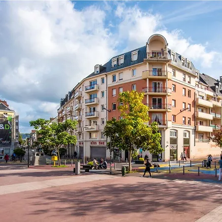 Chic Appart Avec Parking Au Centre-Ville Rouen Exterior photo
