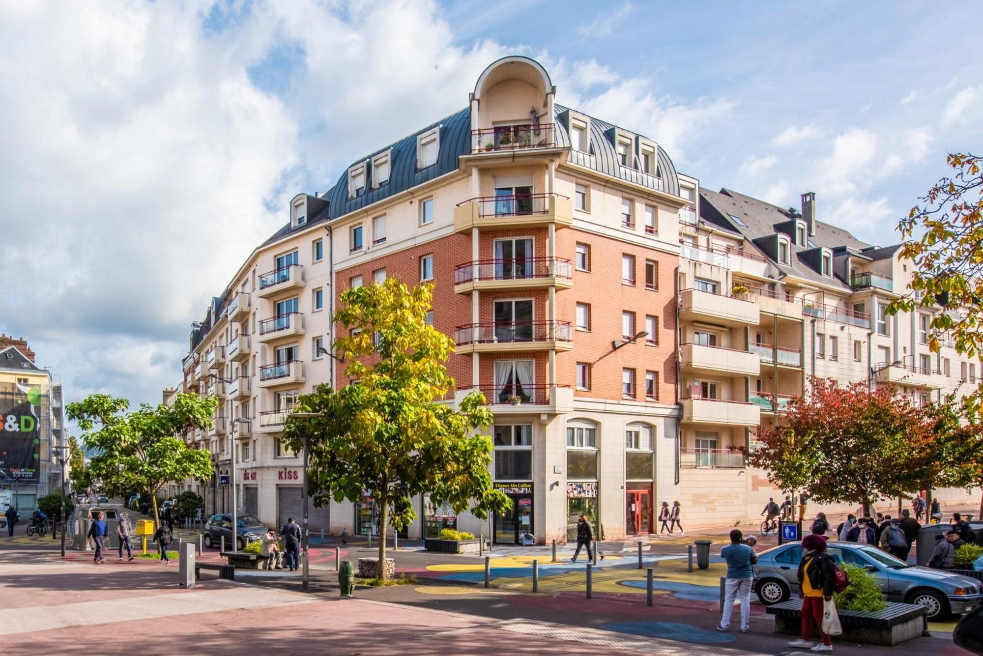 Chic Avec Parking Au Centre-ville Apartment